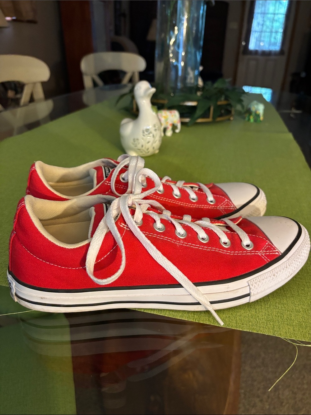 Converse Red Low-Top Sneakers with White Accents - Picture 2 of 5
